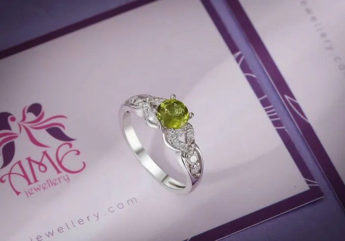6mm Natural Roundcut Peridot Ring in Sterling Silver AME Jewellery Rings
