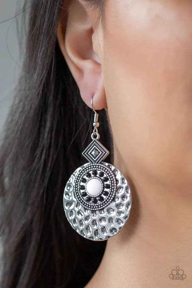 Earrings Paparazzi Accessories Mayan Mood Paparazzi White and Black Bead Hammered Silver Disc Earrings Earrings Paparazzi Accessories Mayan Mood Paparazzi White and Black Bead Hammered Silver Disc Earrings