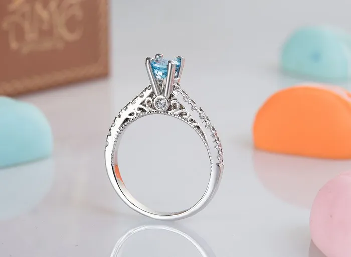 Rings 5mm Round cut Blue Topaz Vintage Ring in Sterling Silver AME Jewellery