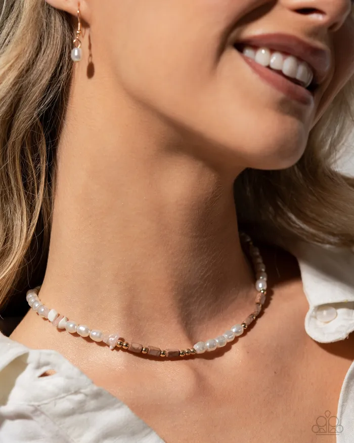 Wild Wardrobe Brown Bead White Pearl Short Necklace Paparazzi Paparazzi Accessories Necklaces